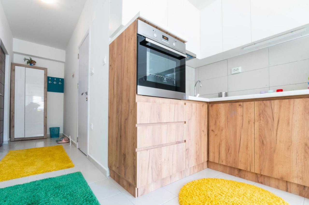 • Charming ǀ Near City Mall ǀ 1Br • Apartment Skopje Ngoại thất bức ảnh